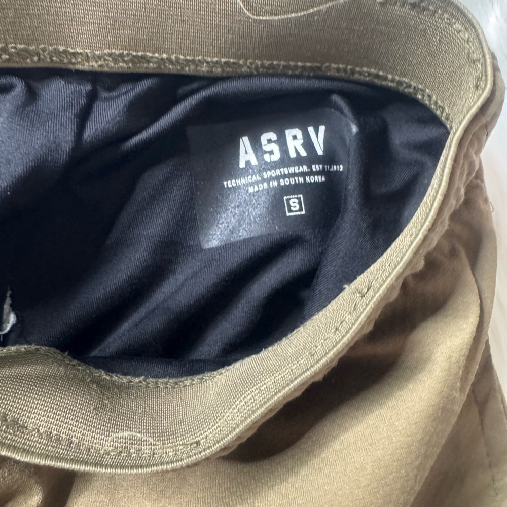 ASRV shorts small - Picture 3 of 3